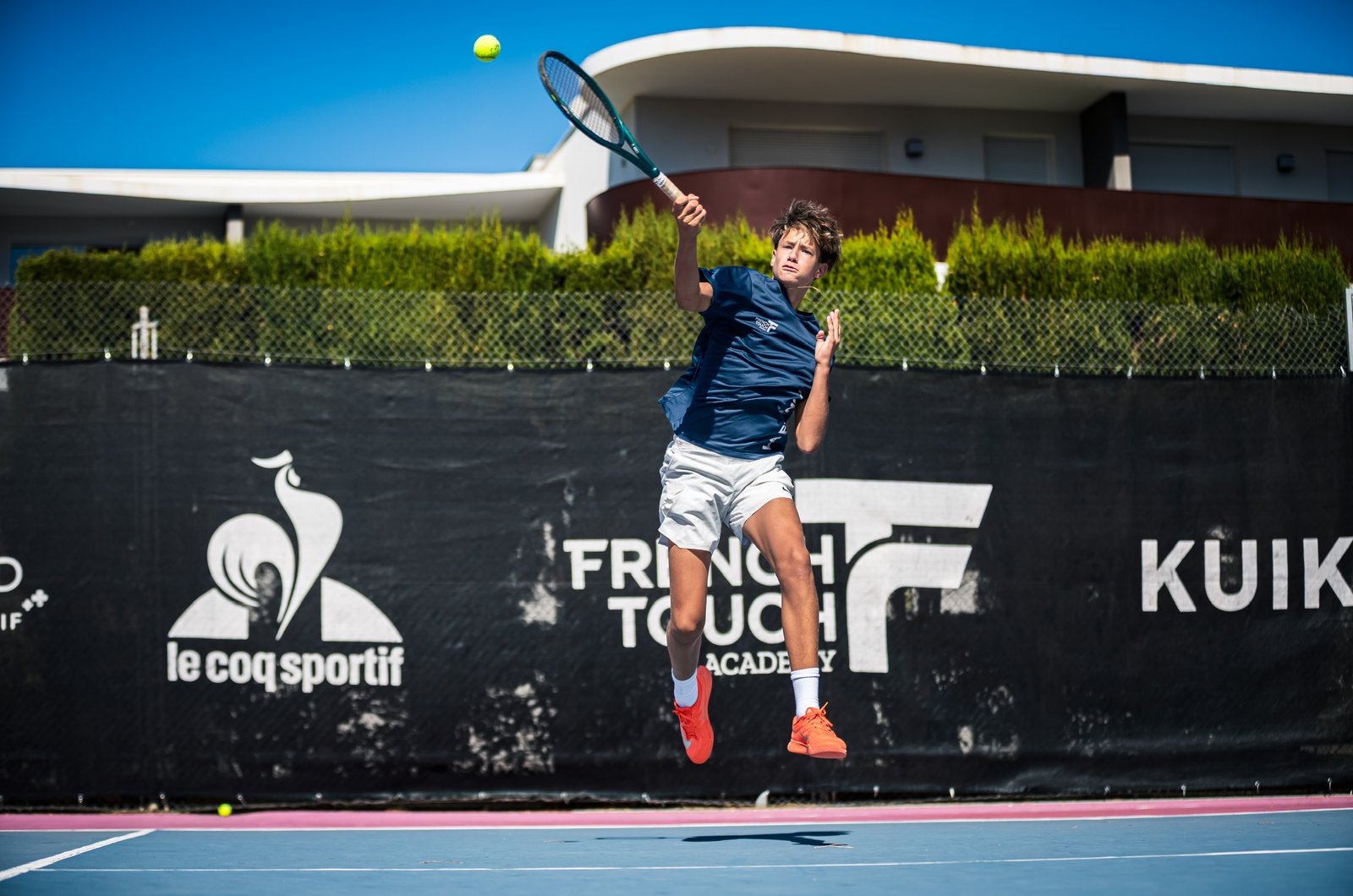 Maxon serving during training